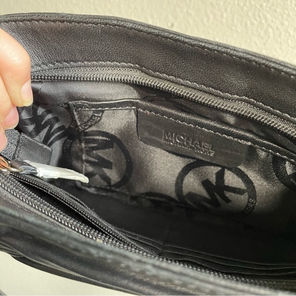 Michael Kors Soft Leather Shoulder Bag - Picture 10 of 12